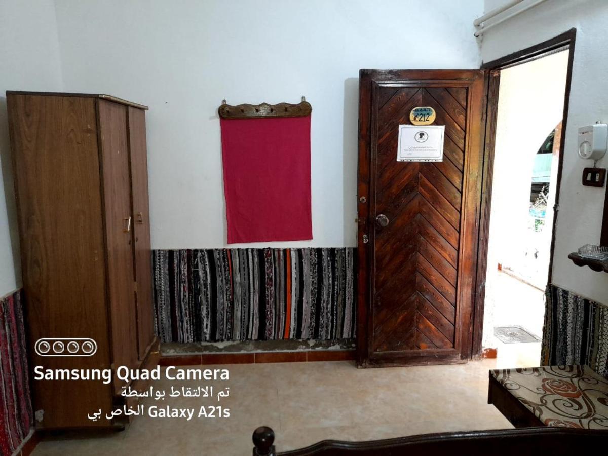 Fighting Kangaroo Camp Hotel Dahab Exterior photo