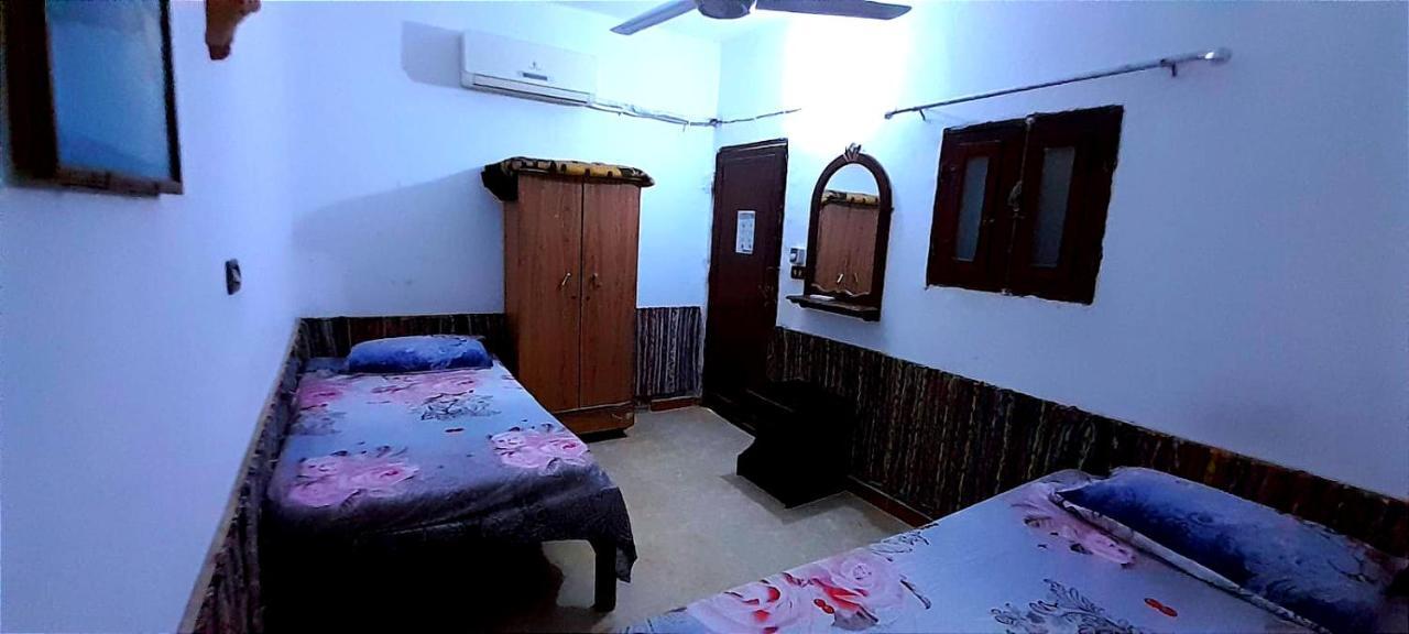 Fighting Kangaroo Camp Hotel Dahab Exterior photo