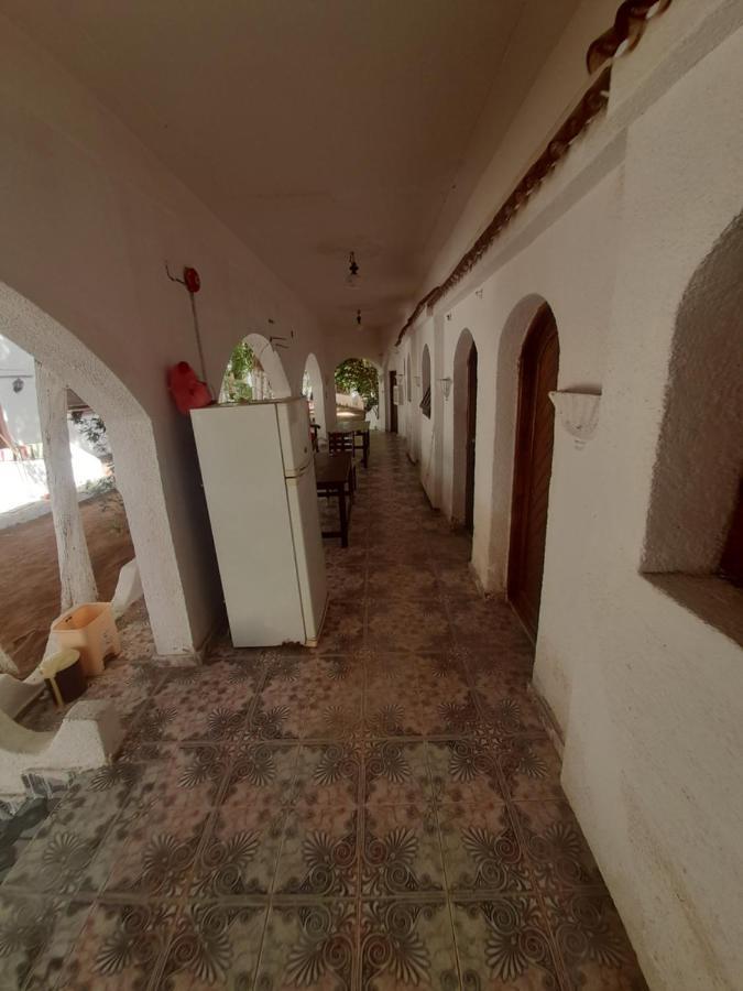 Fighting Kangaroo Camp Hotel Dahab Exterior photo