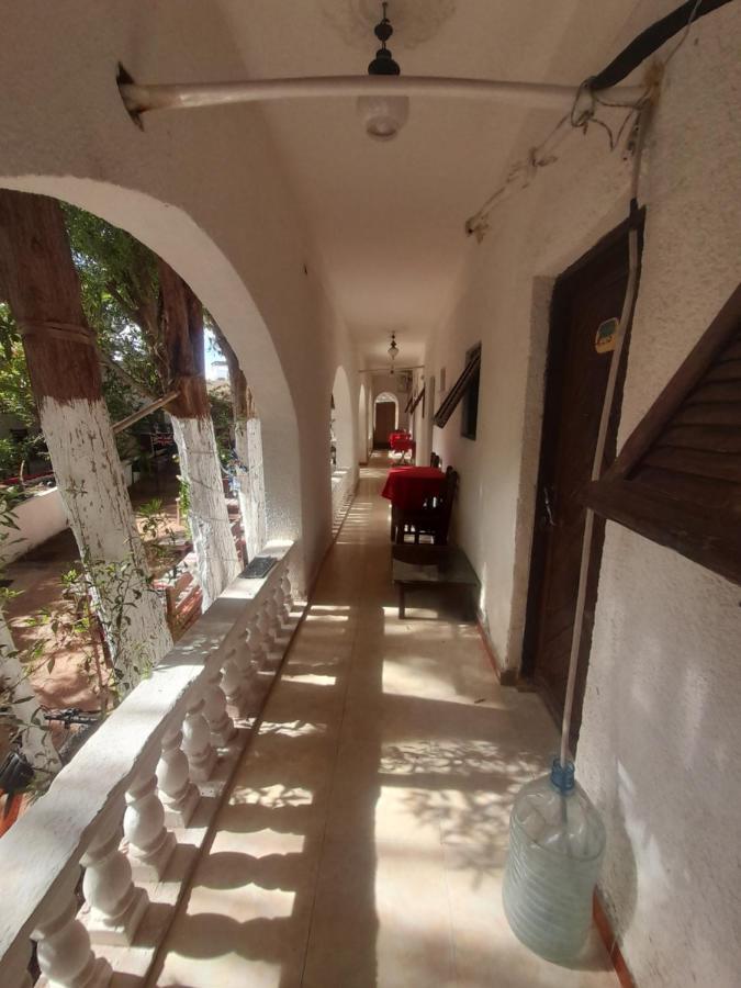 Fighting Kangaroo Camp Hotel Dahab Exterior photo