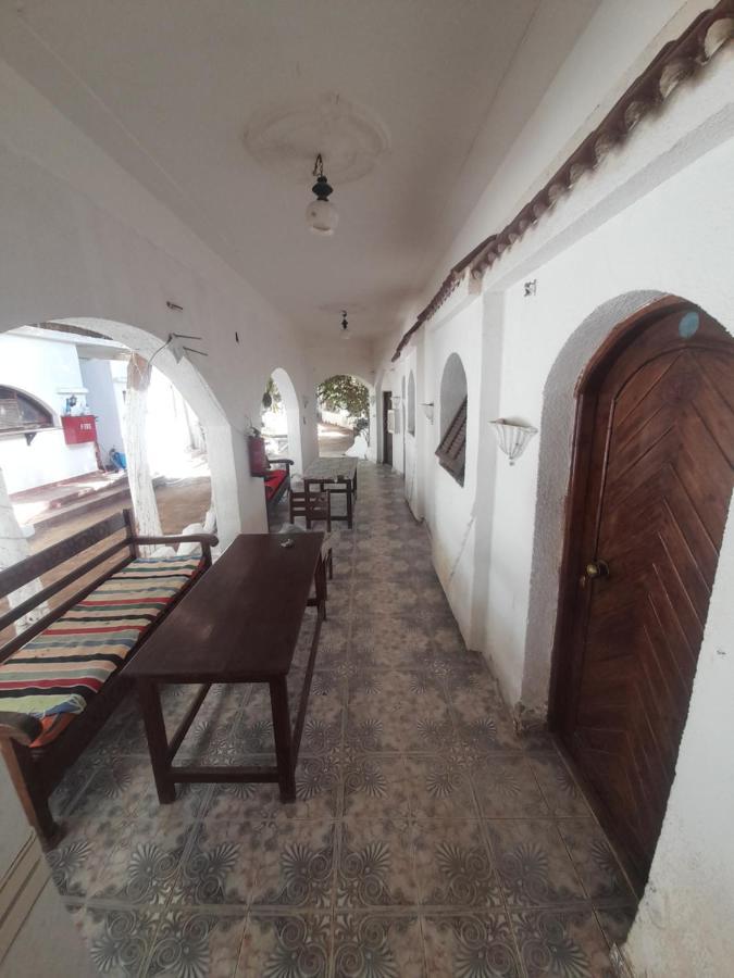 Fighting Kangaroo Camp Hotel Dahab Exterior photo