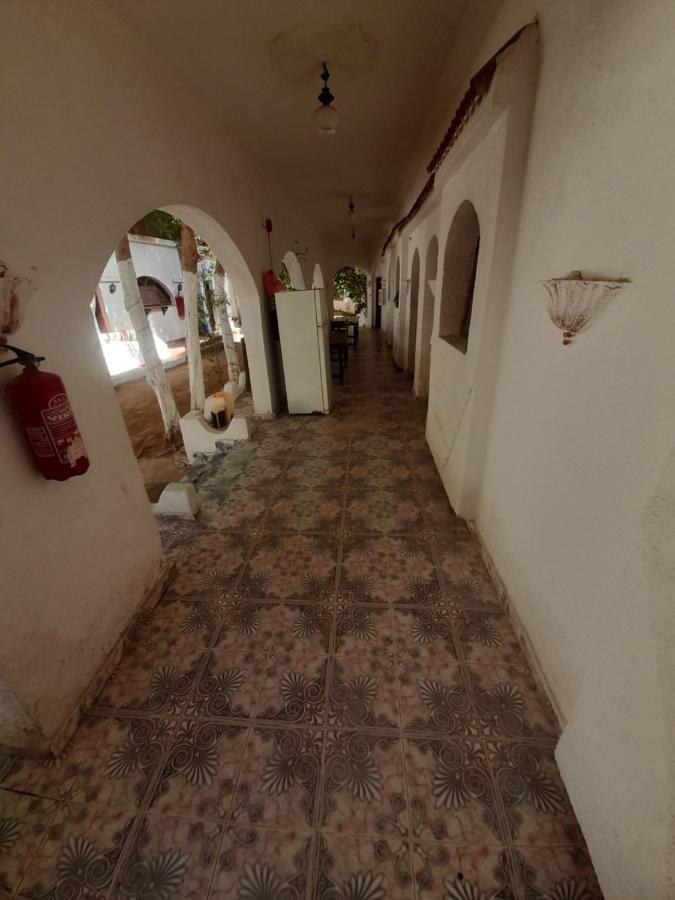Fighting Kangaroo Camp Hotel Dahab Exterior photo