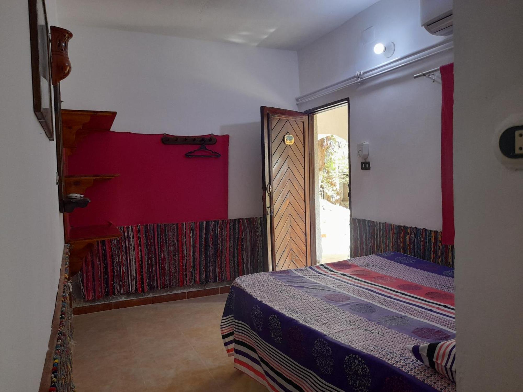Fighting Kangaroo Camp Hotel Dahab Exterior photo